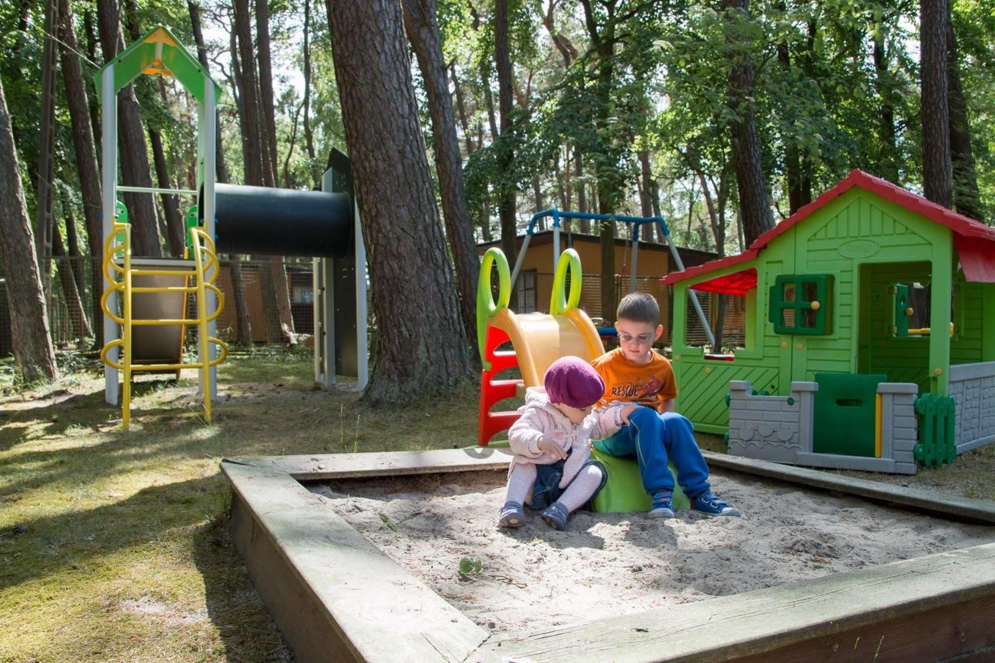 Waterside Resort Darłówko Extérieur photo